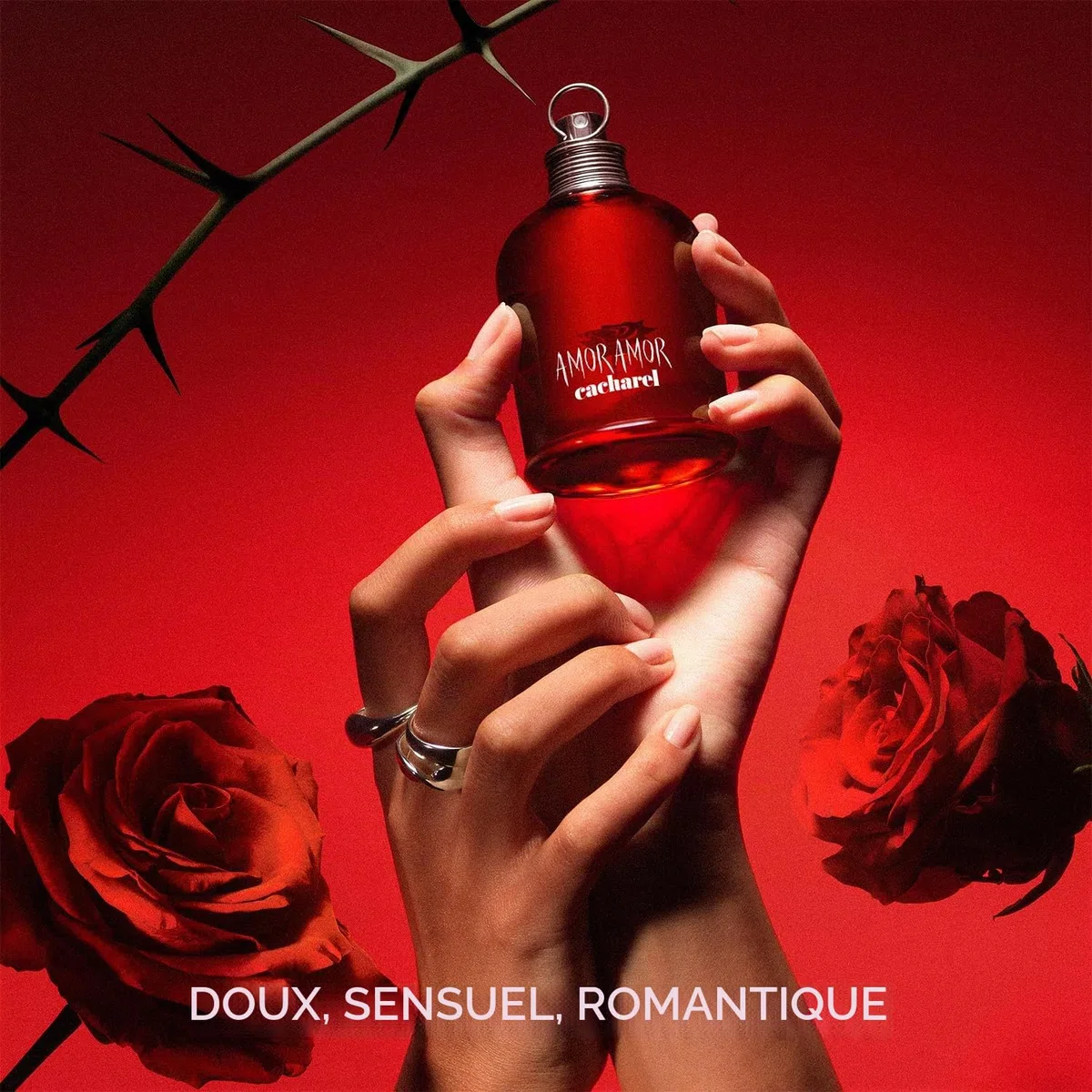 Cacharel - Amor Amor - Eau De Toilette - Parfum Sensuel, Doux et Romantique pour Femme - Une Fragrance Florale, Fruitée et Ambrée - Parfum de Luxe pour Femme
