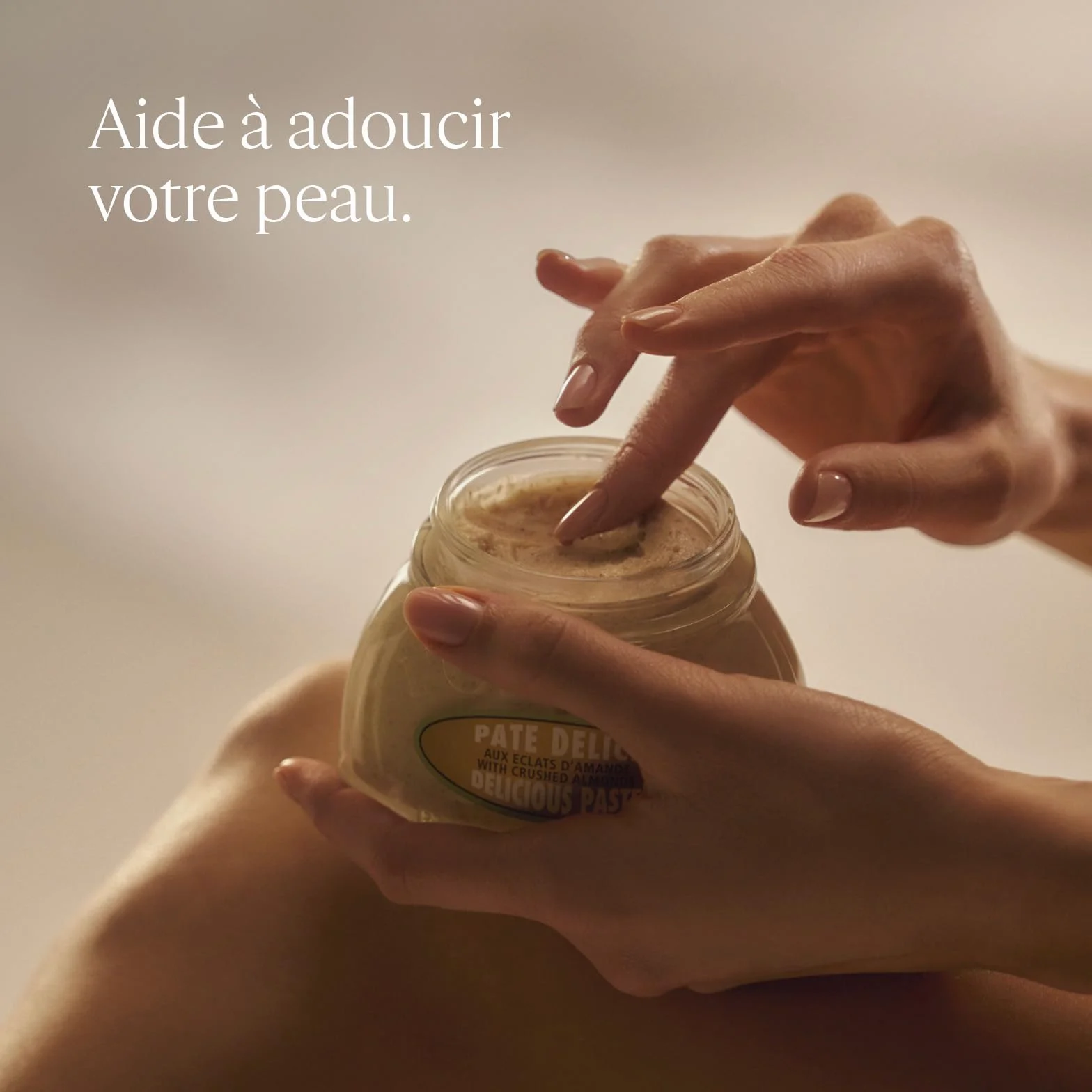 L'OCCITANE Pâte Délice Gommage Corps Amande 200 ml Exfolie et nourrit Fabriqué en France