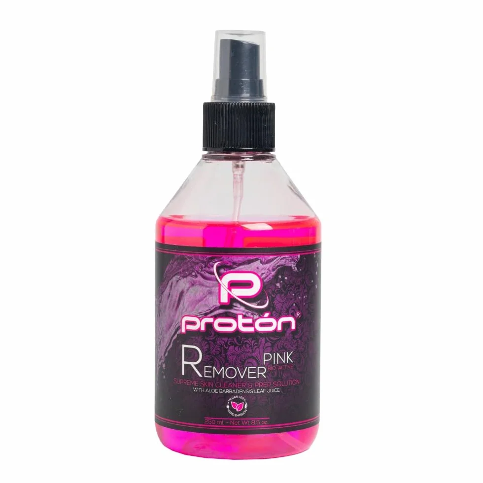 Proton Dissolvant pour pochoir et nettoyant pour la peau Rose – 250 ml. Retirez le pochoir et nettoyez la peau avant de commencer le tatouage.