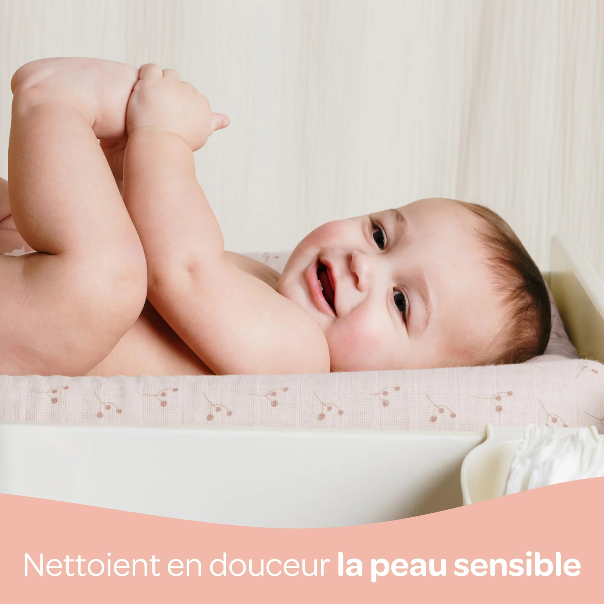 BIOLANE Lot de 12 Maxi-Carrés de cotons 100% Bio 720 Cotons Peaux sensibles Change & Toilette
